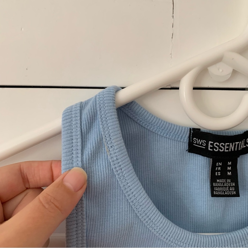 SWS Essentials Baby Blue Ribbed Tank Top Size Medium - Picture 4 of 5